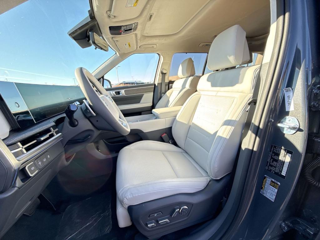 new 2026 Hyundai SANTA FE HEV car, priced at $51,615