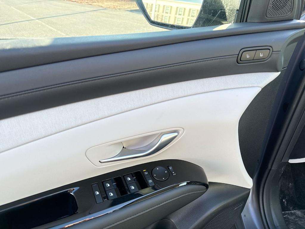 new 2026 Hyundai Tucson car, priced at $39,582