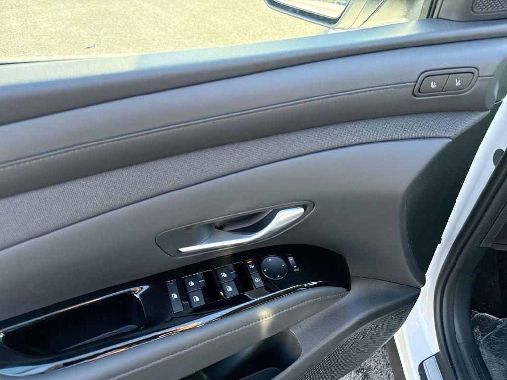new 2026 Hyundai Tucson car, priced at $39,343