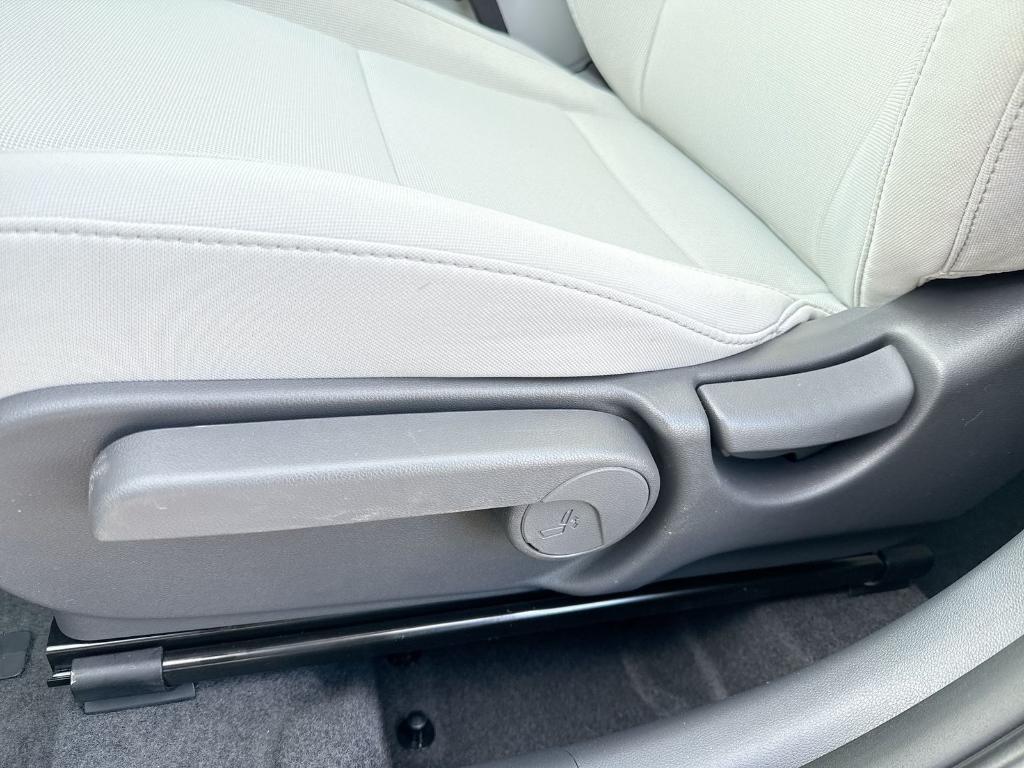 new 2026 Hyundai Kona car, priced at $27,913