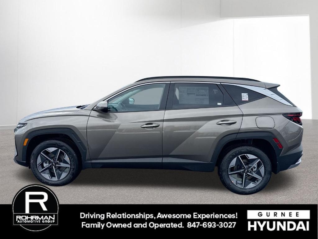 new 2026 Hyundai TUCSON Hybrid car, priced at $35,312