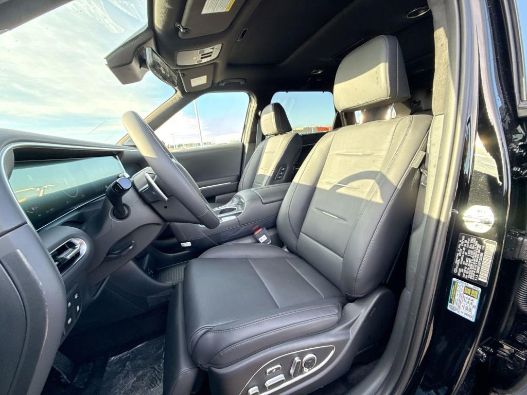 new 2026 Hyundai Palisade Hybrid car, priced at $59,378