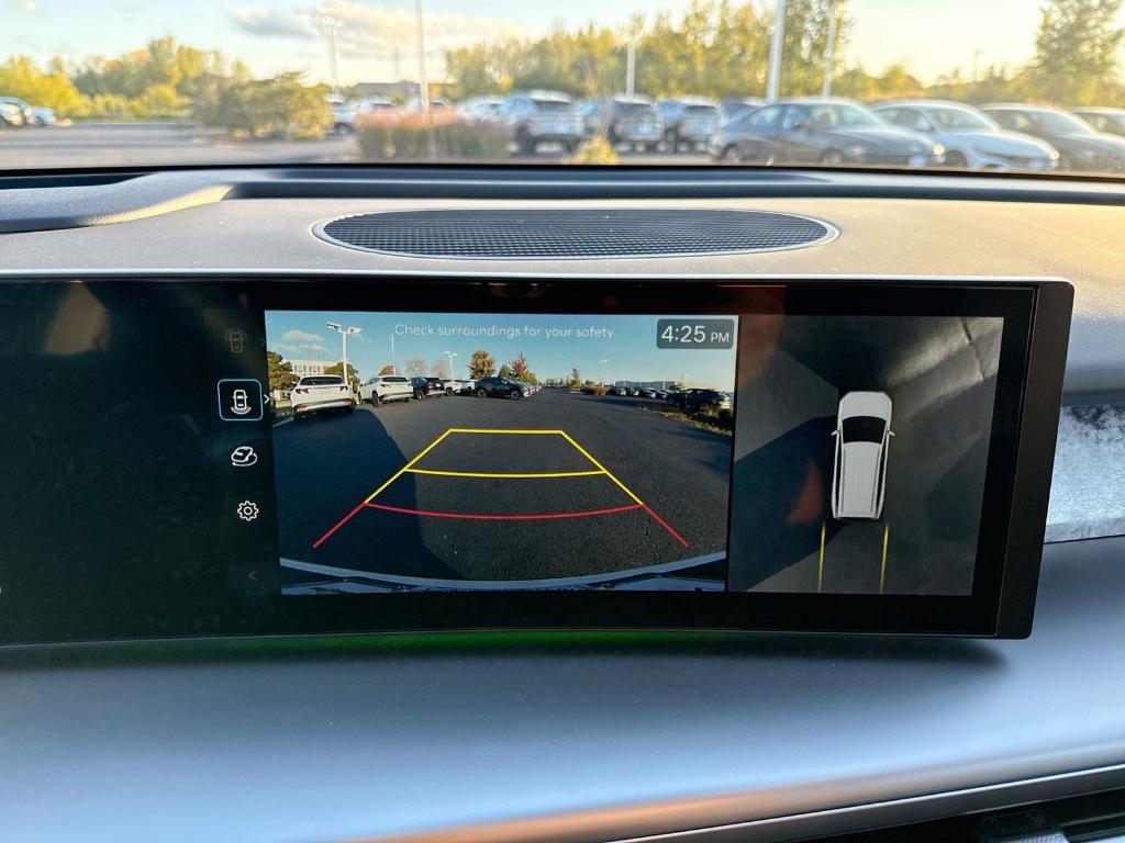 new 2026 Hyundai IONIQ 9 car, priced at $72,394