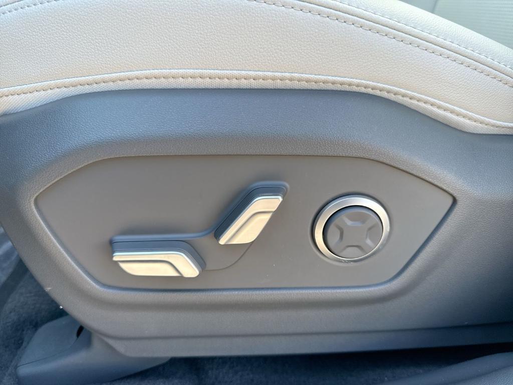 new 2026 Hyundai SANTA FE HEV car, priced at $48,657