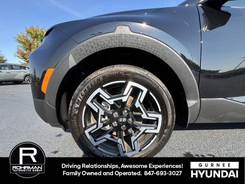 used 2025 Hyundai SANTA CRUZ car, priced at $34,595