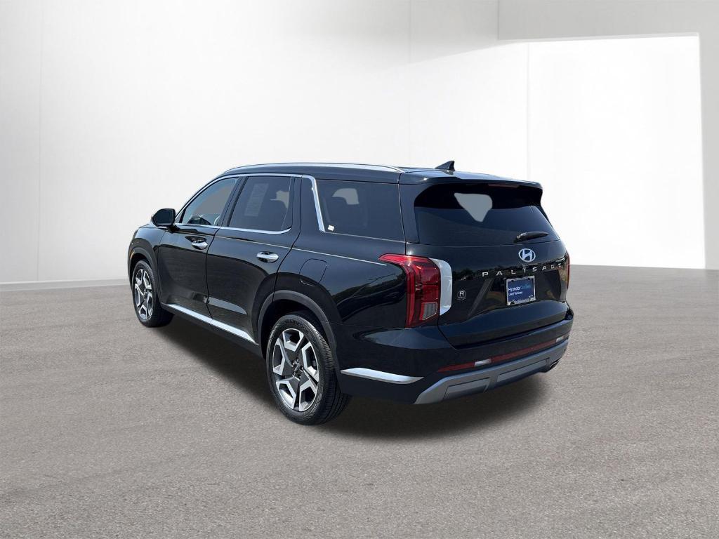 used 2024 Hyundai Palisade car, priced at $36,995