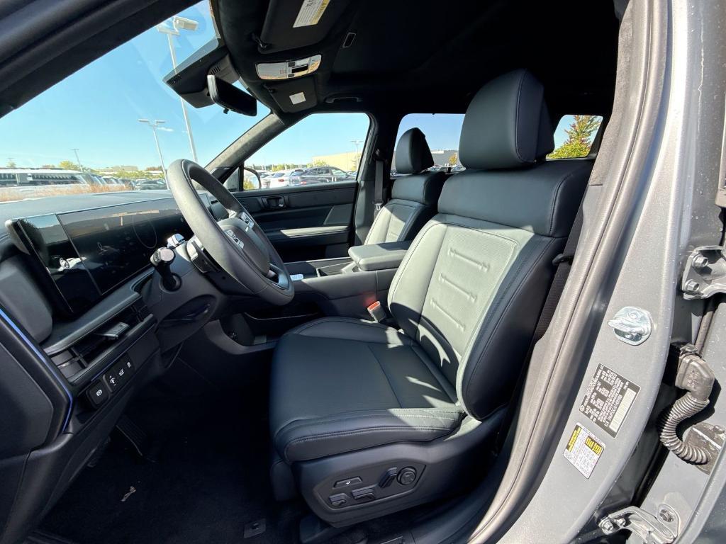 new 2026 Hyundai SANTA FE HEV car, priced at $51,024