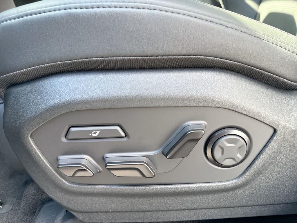 new 2026 Hyundai SANTA FE HEV car, priced at $51,024