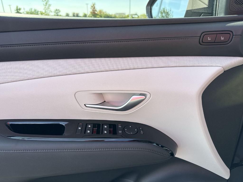 new 2026 Hyundai Tucson car, priced at $42,639