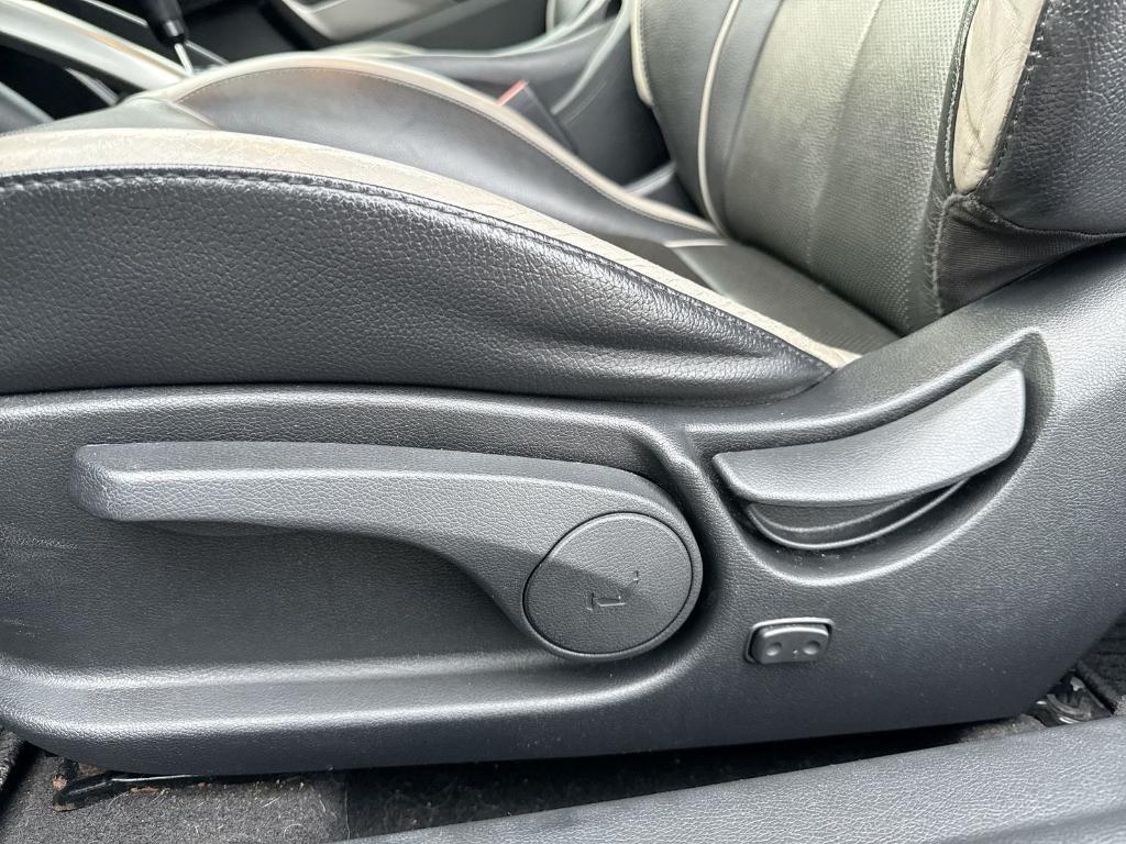 used 2014 Hyundai Veloster car, priced at $9,999