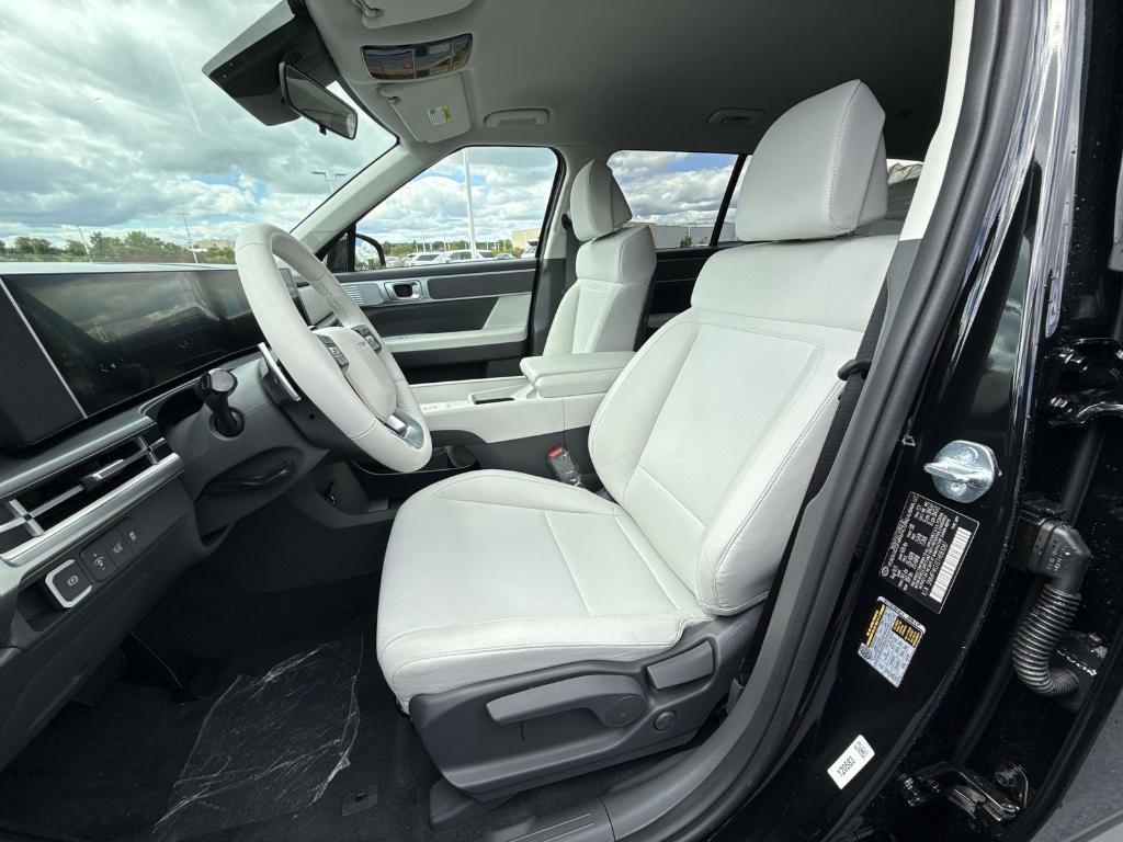 used 2026 Hyundai SANTA FE HEV car, priced at $33,585