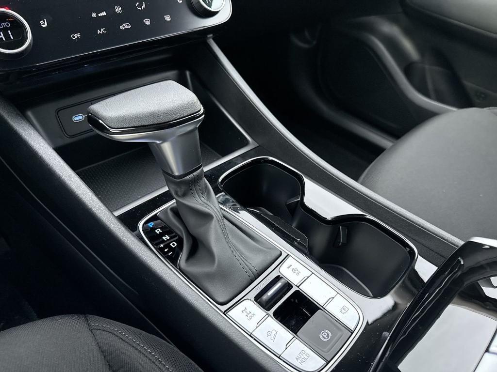 new 2026 Hyundai Tucson car, priced at $33,819