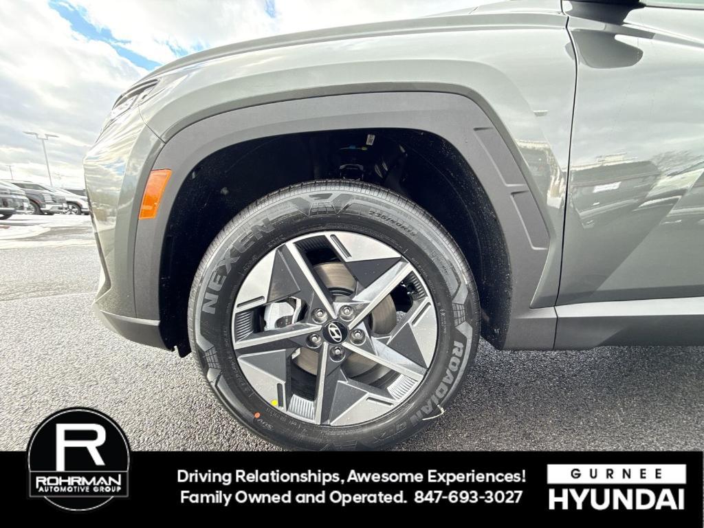 new 2026 Hyundai TUCSON Hybrid car, priced at $32,631