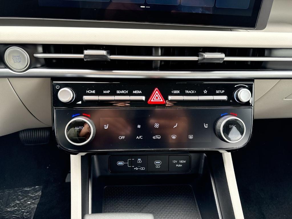 new 2026 Hyundai Tucson car, priced at $33,676