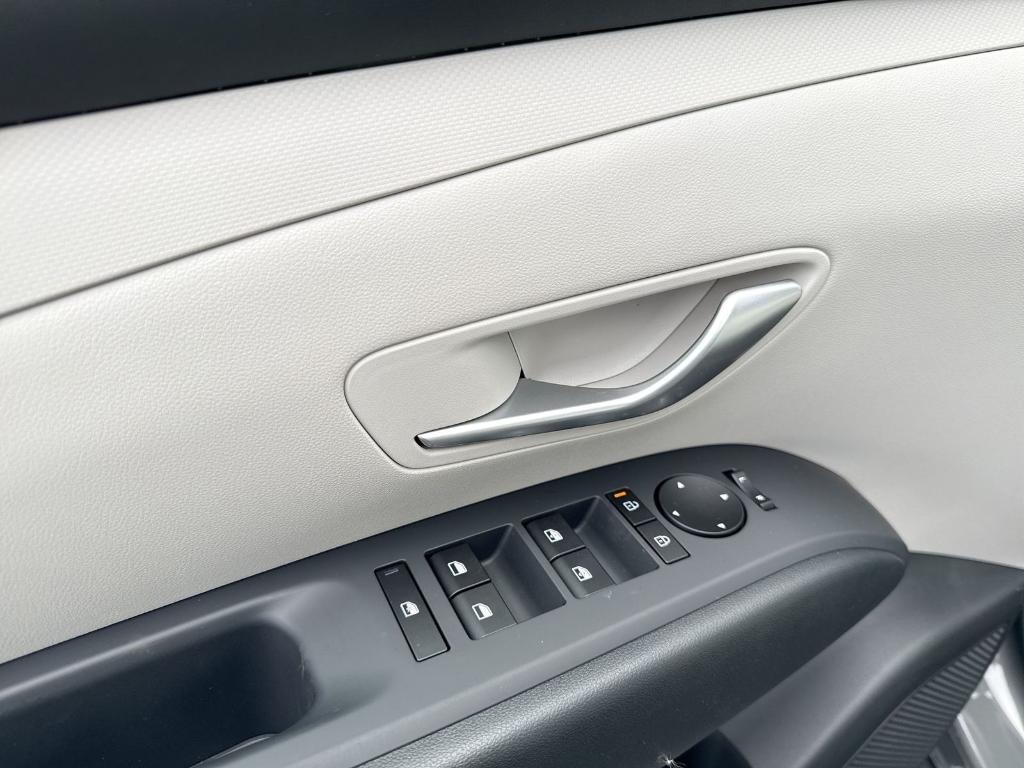 new 2026 Hyundai Tucson car, priced at $33,676
