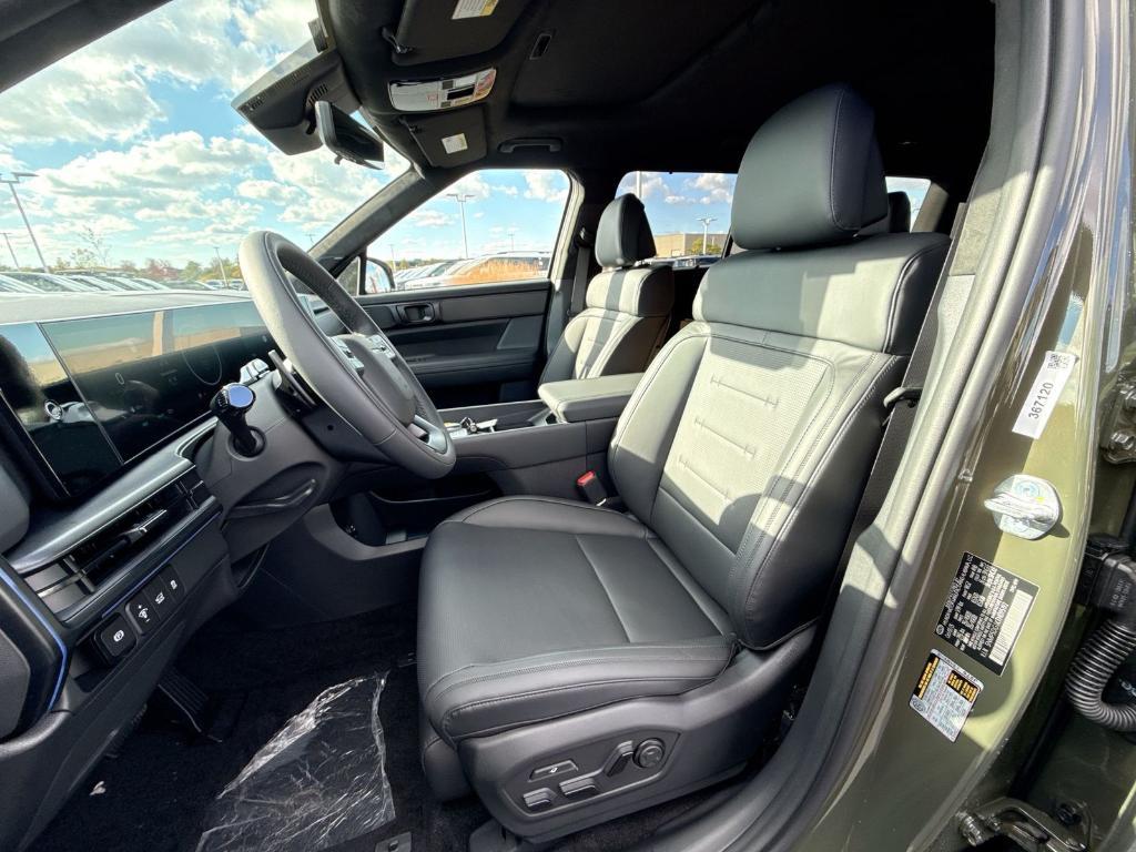 new 2026 Hyundai SANTA FE HEV car, priced at $51,615