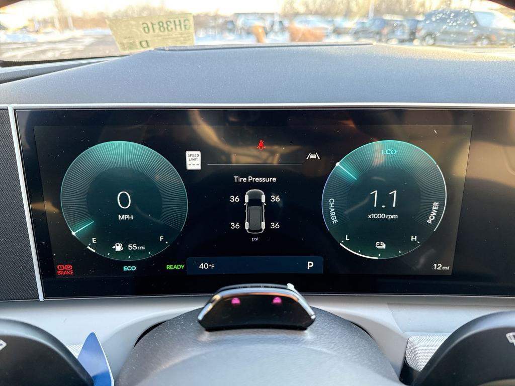 new 2026 Hyundai TUCSON Hybrid car, priced at $43,570