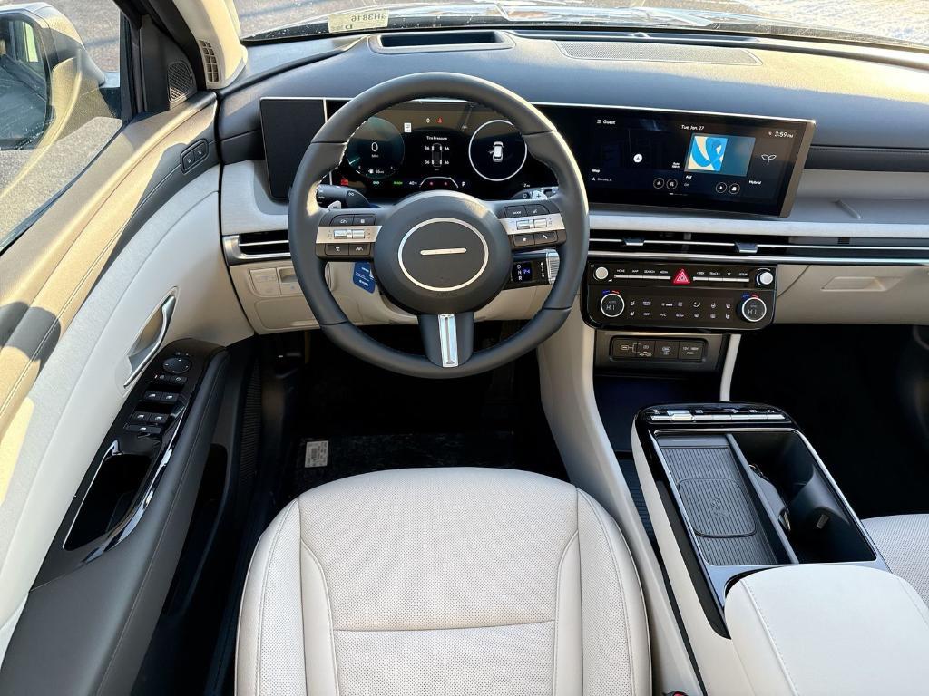 new 2026 Hyundai TUCSON Hybrid car, priced at $43,570