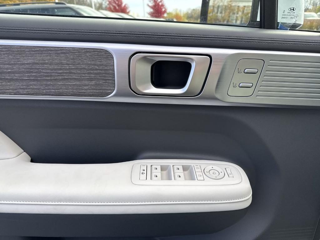 new 2026 Hyundai SANTA FE HEV car, priced at $51,911