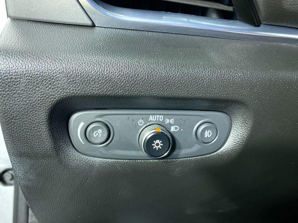 used 2020 Chevrolet Traverse car, priced at $21,795