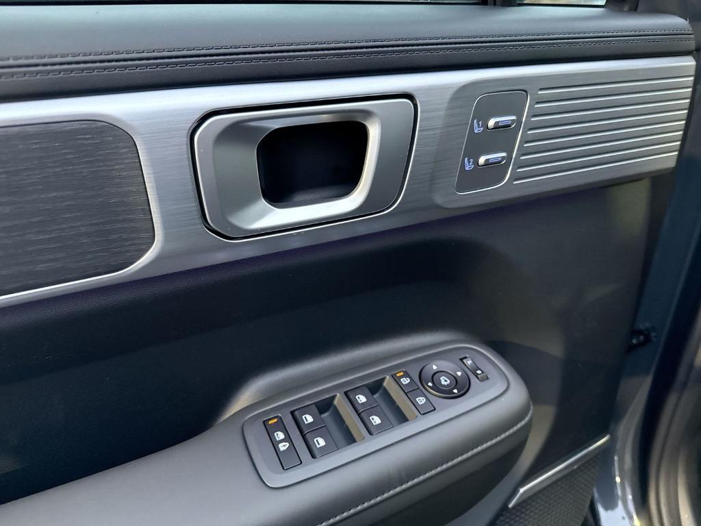 new 2026 Hyundai SANTA FE HEV car, priced at $48,640