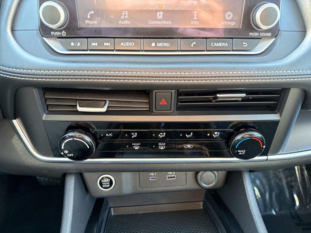 used 2023 Nissan Rogue car, priced at $17,899