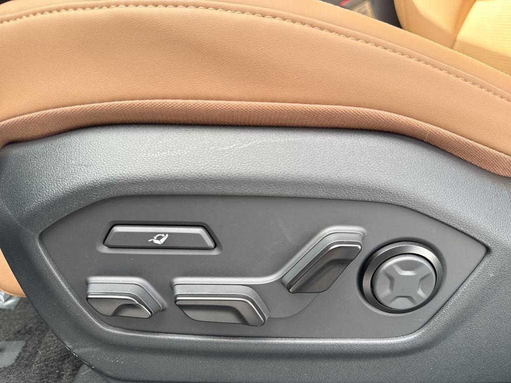 new 2026 Hyundai SANTA FE HEV car, priced at $52,524