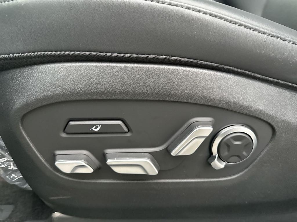 new 2026 Hyundai IONIQ 9 car, priced at $72,887