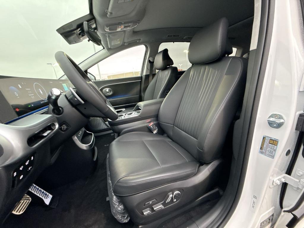 new 2026 Hyundai IONIQ 9 car, priced at $63,999