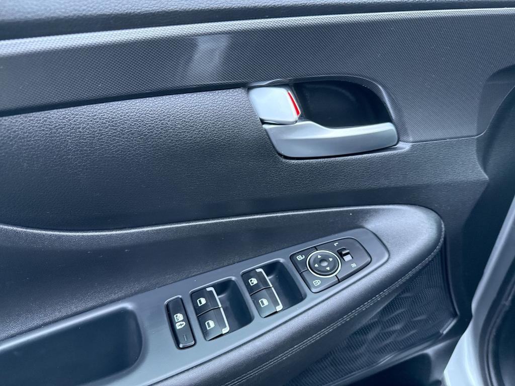 used 2022 Hyundai Santa Fe car, priced at $19,995