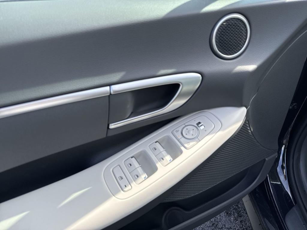 new 2026 Hyundai Sonata car, priced at $25,307