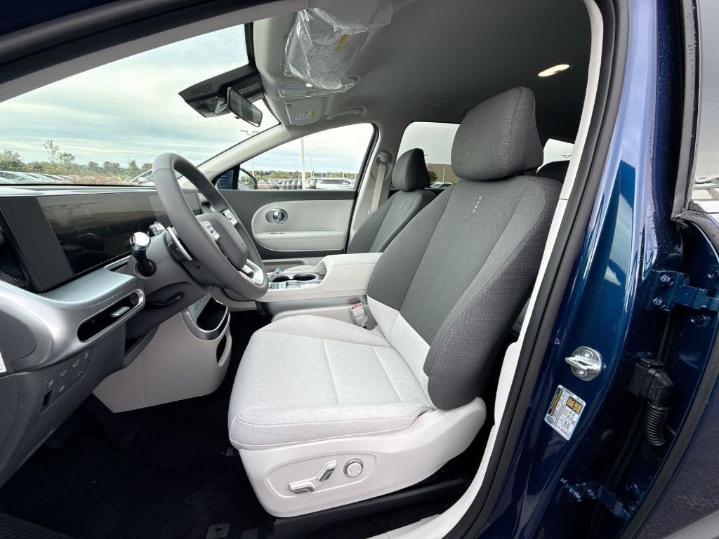 new 2026 Hyundai IONIQ 9 car, priced at $60,537