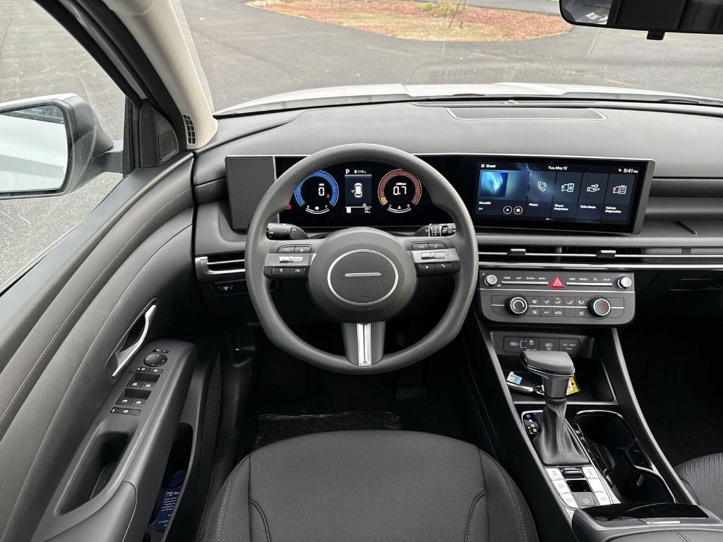 new 2026 Hyundai Tucson car, priced at $29,281