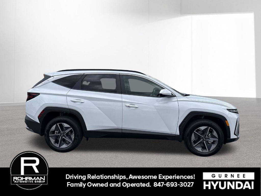 new 2026 Hyundai TUCSON Hybrid car, priced at $33,043