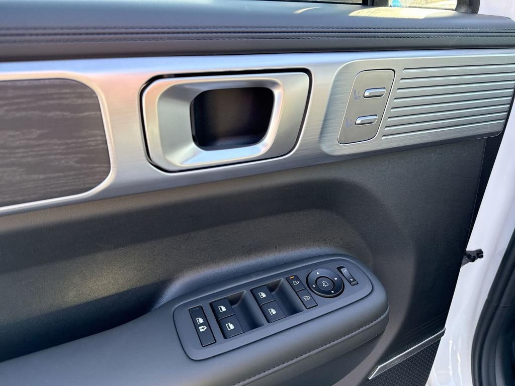 new 2026 Hyundai SANTA FE HEV car, priced at $49,185