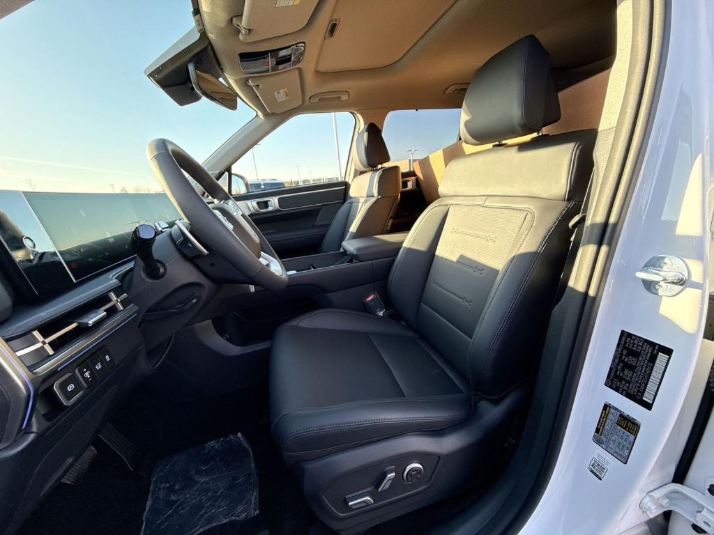 new 2026 Hyundai SANTA FE HEV car, priced at $49,185