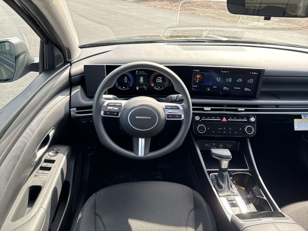 new 2026 Hyundai Tucson car, priced at $31,001