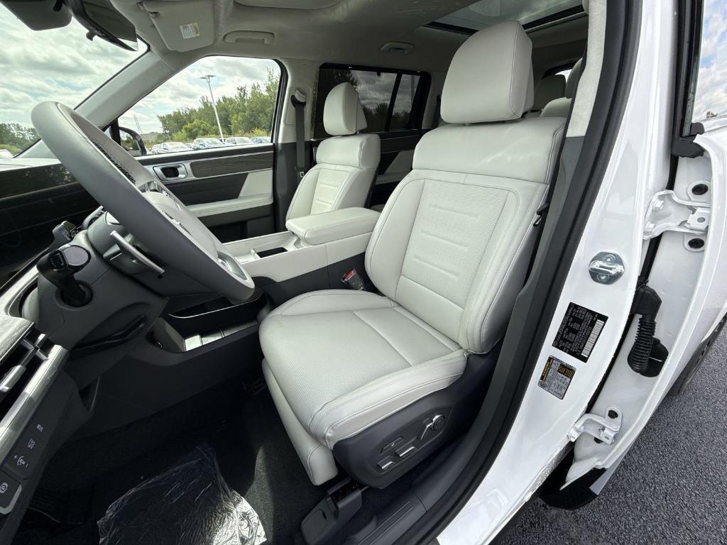 new 2026 Hyundai SANTA FE HEV car, priced at $52,225