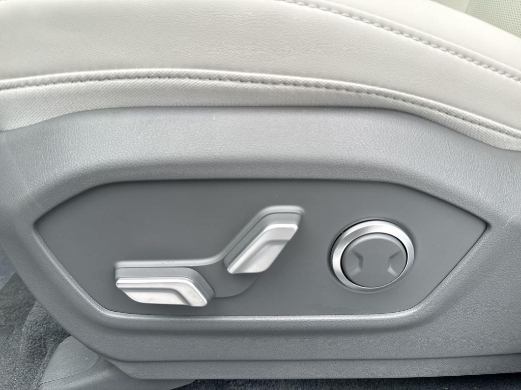 new 2026 Hyundai SANTA FE HEV car, priced at $42,281