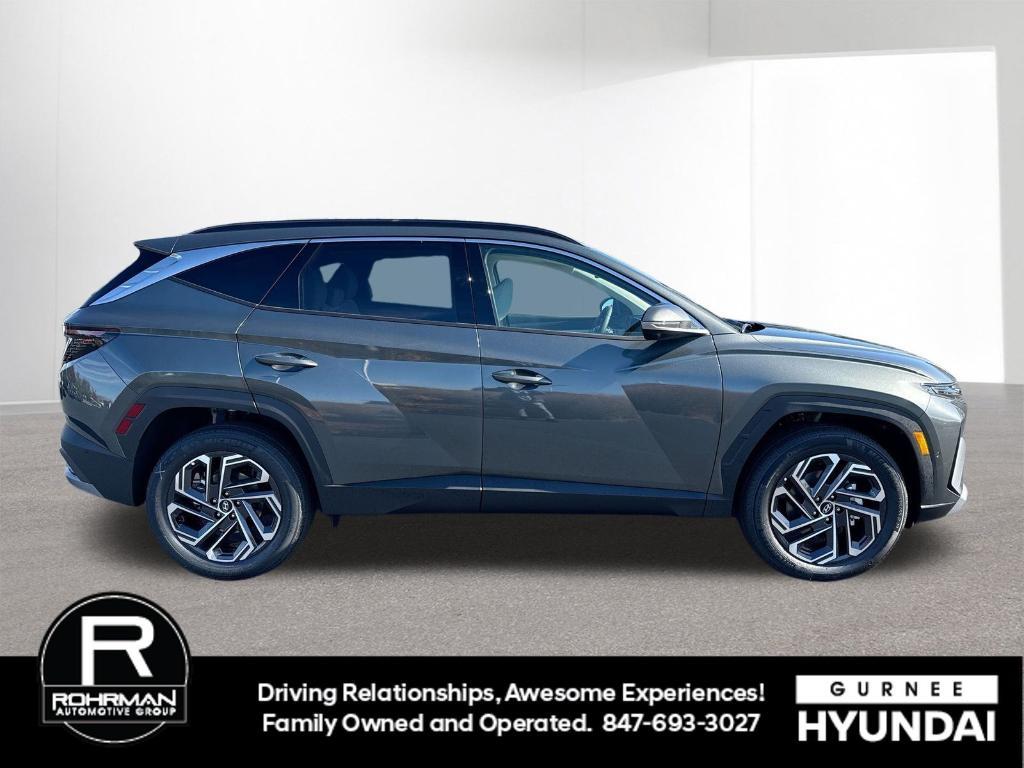 new 2026 Hyundai TUCSON Hybrid car, priced at $43,695