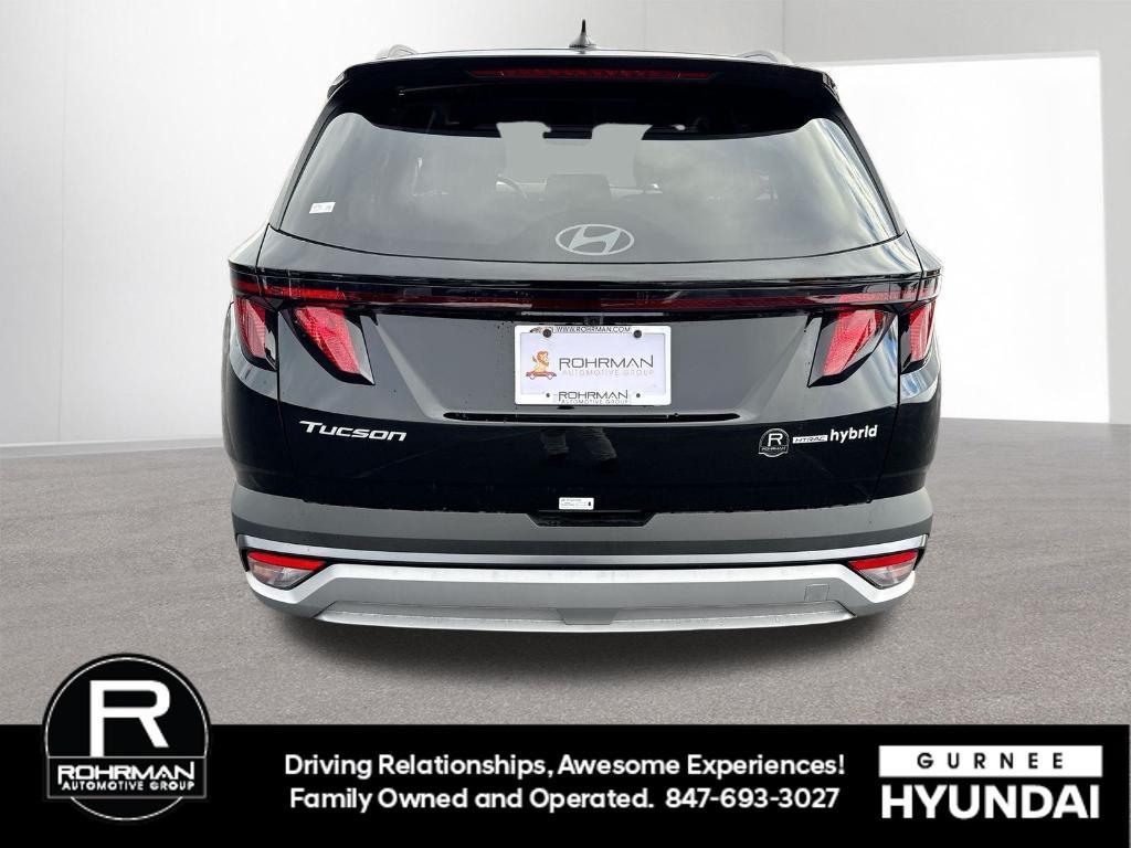 new 2026 Hyundai TUCSON Hybrid car, priced at $32,580