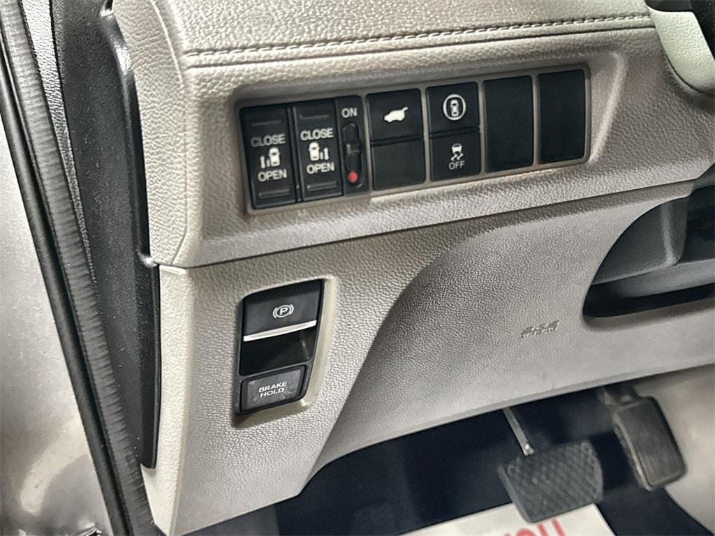 used 2022 Honda Odyssey car, priced at $24,821