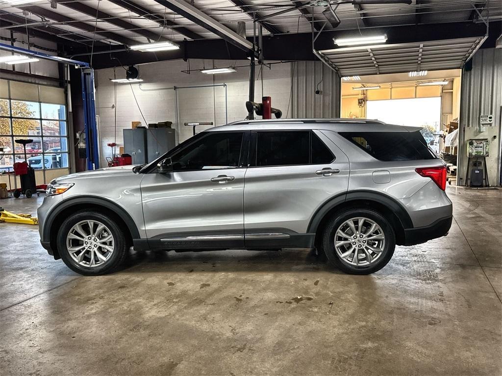used 2022 Ford Explorer car, priced at $29,391