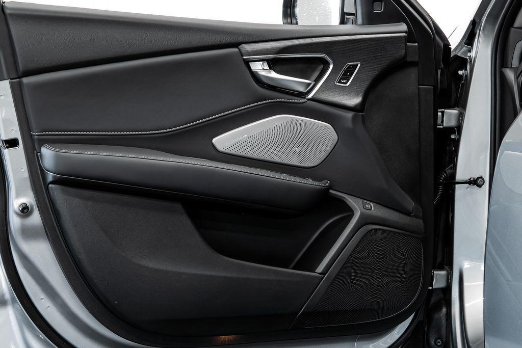 new 2025 Acura RDX car, priced at $53,800