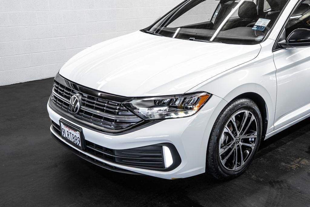 used 2024 Volkswagen Jetta car, priced at $20,334