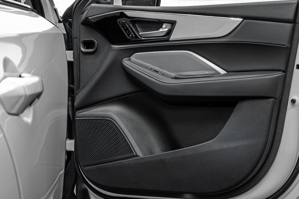 new 2026 Acura MDX car, priced at $59,250