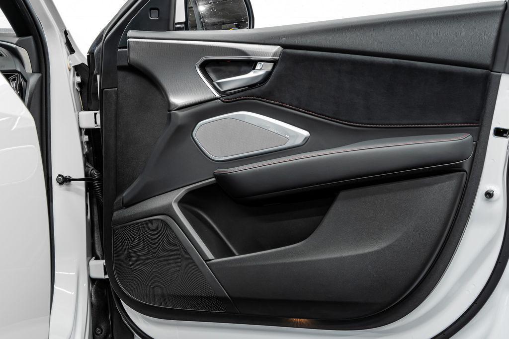 new 2026 Acura RDX car, priced at $52,750