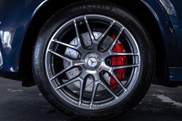used 2025 Mercedes-Benz AMG GLE 63 car, priced at $114,994