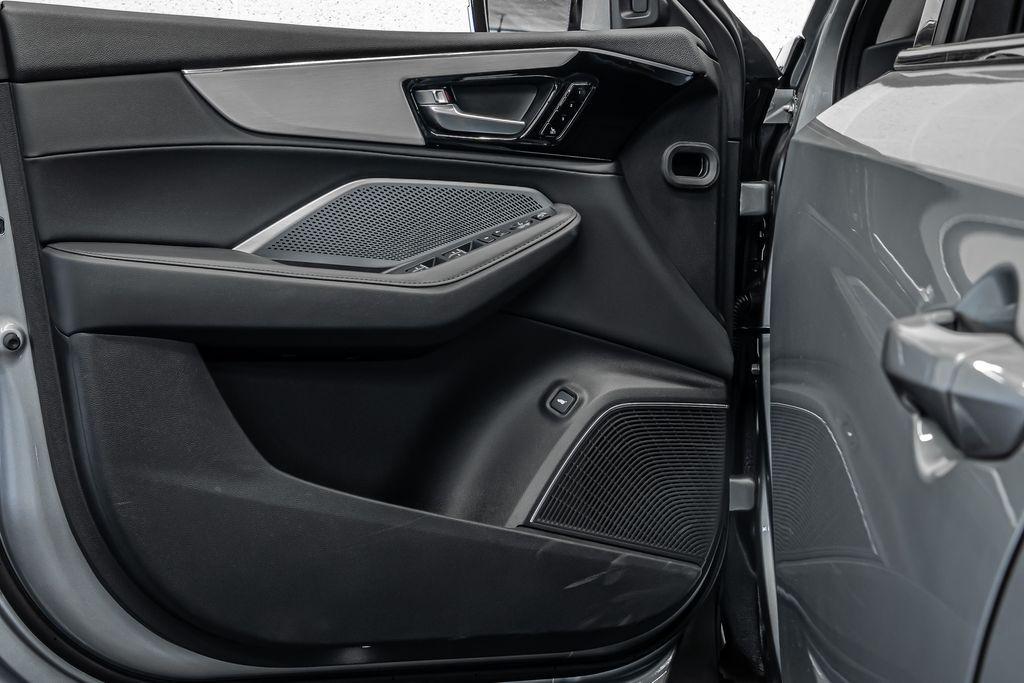 new 2026 Acura MDX car, priced at $53,250