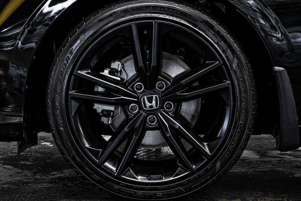 used 2025 Honda Civic Si car, priced at $32,996